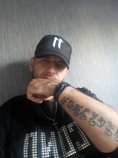  ,   Alex, 38 ,   ,   
