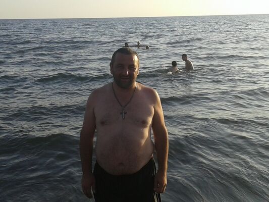  ,   Koba, 44 ,   