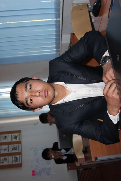  ,   Kadir geroy, 28 ,   