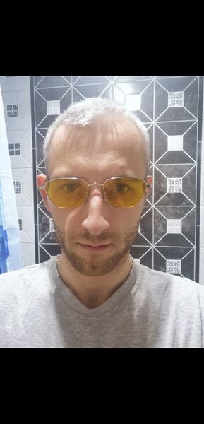 ,   Igor, 32 ,   ,   , c , 