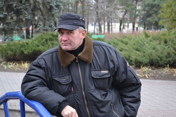  ,   Al, 56 ,   