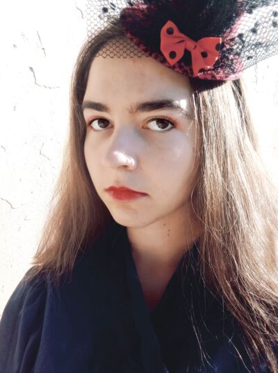  ,   Irena, 24 ,   ,   