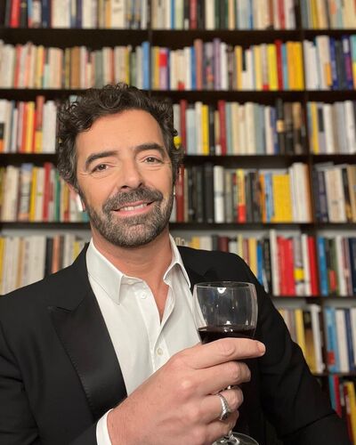  ,   Alberto, 46 ,   ,   