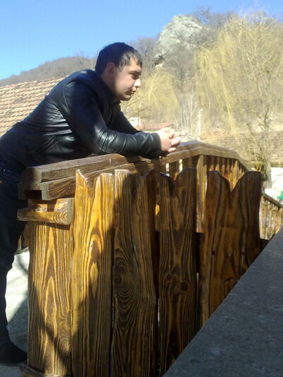  ,   Armen, 38 ,   