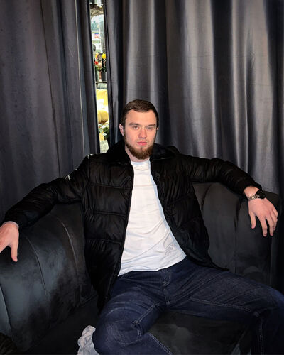  ,   Gadji, 28 ,   ,   