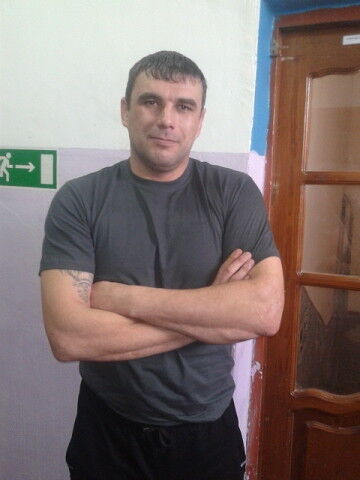  --,   , 44 ,     , c 