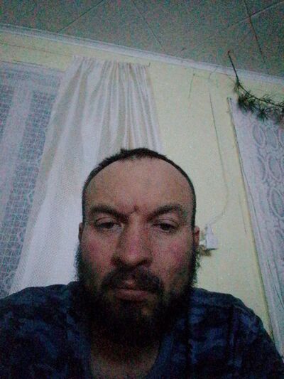  ,   Ivan, 38 ,   ,   