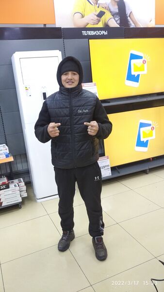  ,   Nurlan, 24 ,   ,   