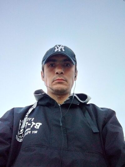  ,   Vladimir, 43 ,   ,   , c , 