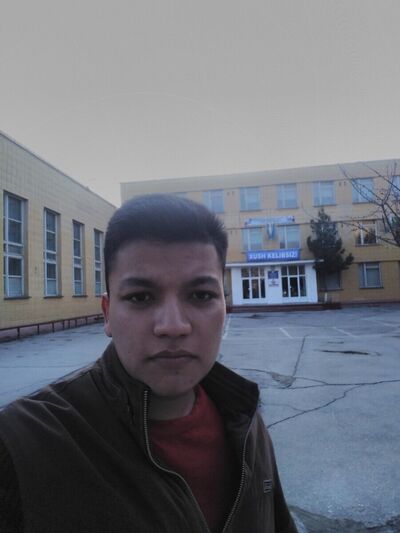  ,   Feruzbek, 32 ,   ,   , c 
