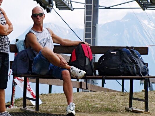  ,   Ivars, 52 ,   ,   , c , 