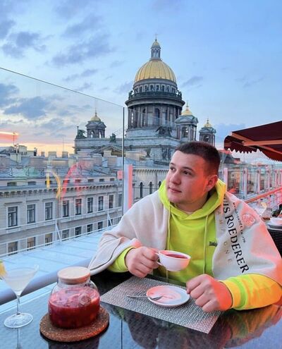  ,   Slavik, 25 ,   ,   