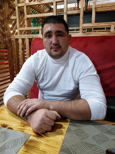  ,   Artyom, 31 ,   ,   , c , 