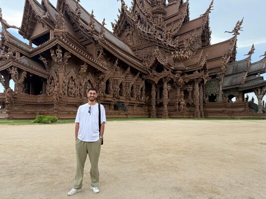  ,   Yigitcan, 27 ,   ,   