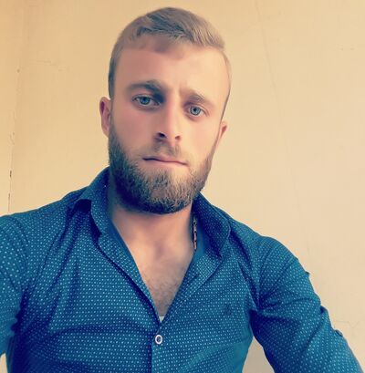  ,   Narek, 32 ,   ,   , c 