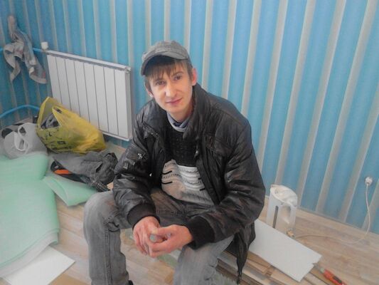  ,   Alexander, 33 ,   c 