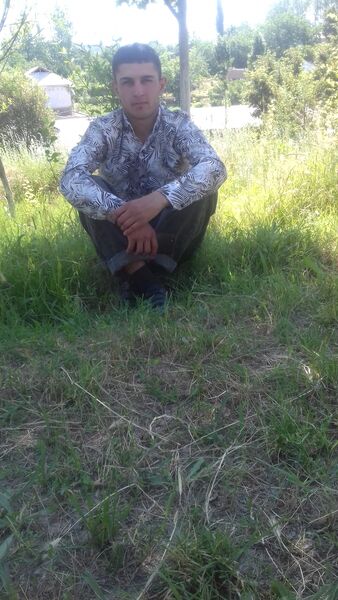  ,   Junior, 21 ,   ,   
