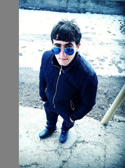  ,   Hayk, 29 ,   