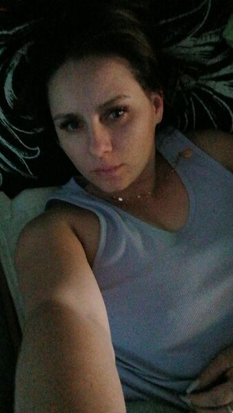  ,   Regina, 28 ,     , 