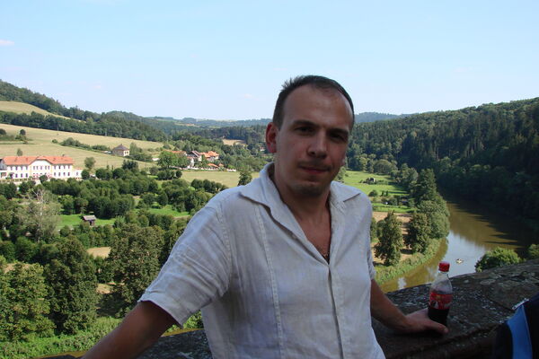  ,   Igor, 48 ,   ,   