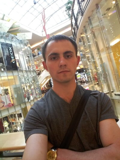  ,   Misha, 33 ,   