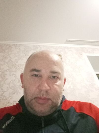  ,   Fanis, 45 ,   ,   , c , 