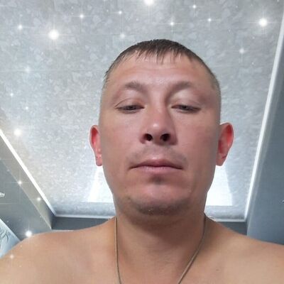  ,   Andrej, 41 ,   ,   , c 