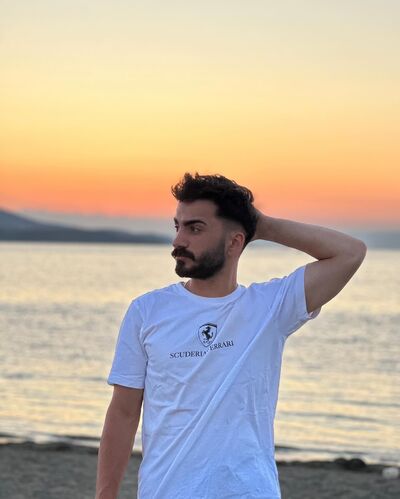 ,   Ahmet, 22 ,   ,   