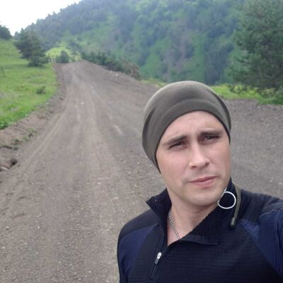  ,   Pablo, 40 ,   