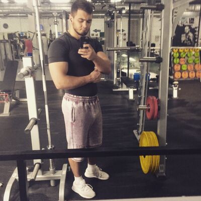  ,   Omar, 30 ,   