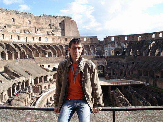  ,   Alex, 43 ,   