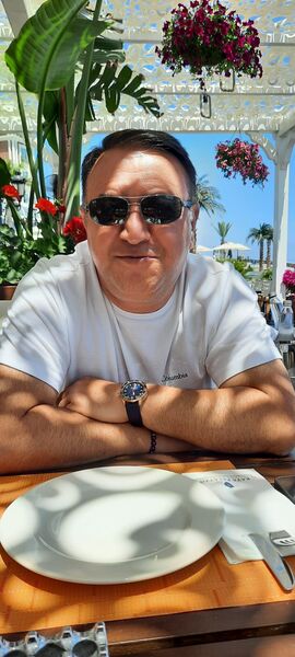  ,   Sami, 47 ,   ,   