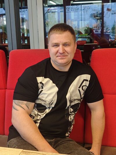  ,   Dmitry, 32 ,   ,   , c , 