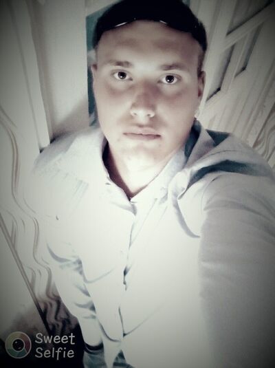  ,   Maxim, 26 ,   ,   , c 