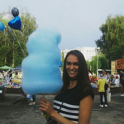  ,   Yulia, 32 ,   c 