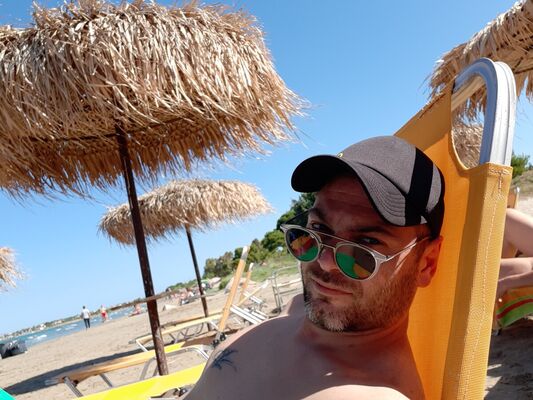  Piraeus,   Dimitris, 39 ,   ,   , c , 