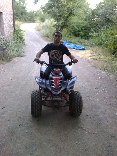  ,   Vrej, 35 ,   