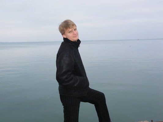  ,   Dmitriy, 37 ,   ,   , c 