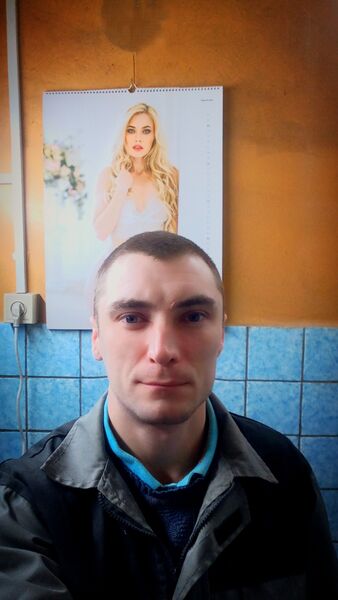  ,   Artem, 36 ,   ,   , c , 