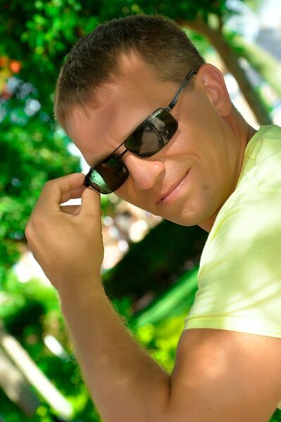  -,   Alex, 54 ,   