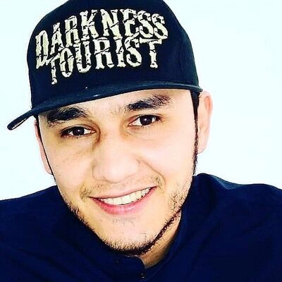  ,   Oybek, 30 ,   ,   