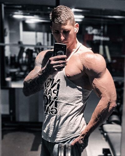  Ra's al Khaymah,   Don, 44 ,  