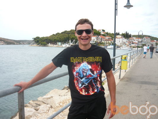  ,   Bruce, 39 ,   , 