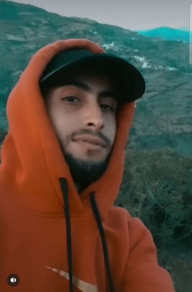  ,   Yacine, 26 ,   ,   