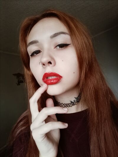  ,   Naya, 26 ,   ,   