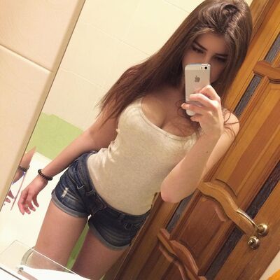 ,   Amicia, 22 ,   