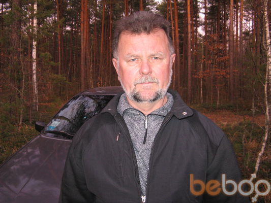  1582647  Aleksandr, 61 ,    