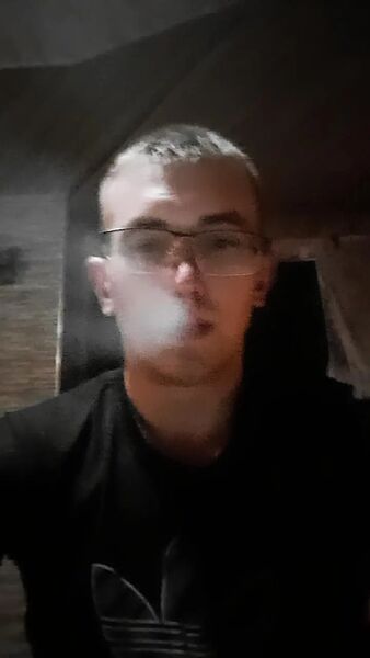  --,   Maxim, 22 ,   ,   