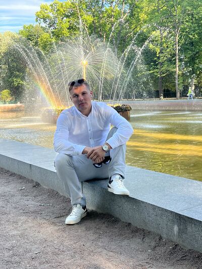  ,   Denis, 33 ,   ,   , 