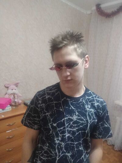  ,   Pavel, 24 ,   ,   , c 